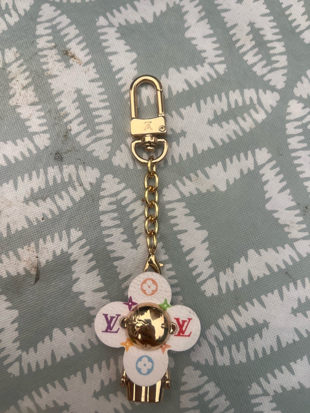 Louis Vuitton White Multicolor Monogram Flower Key Holder- mini vivienne